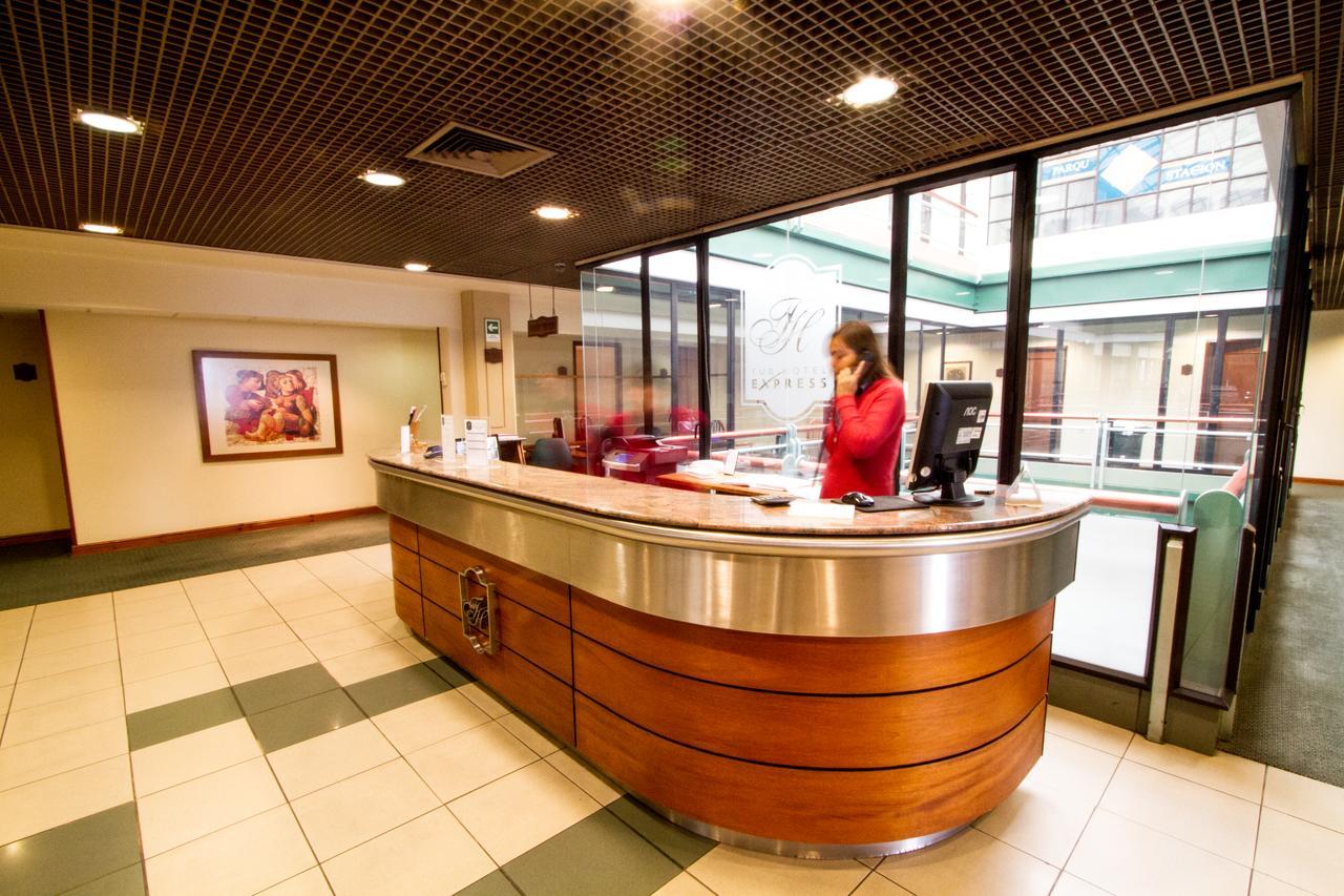 Tur Hotel Santiago Eksteriør bilde