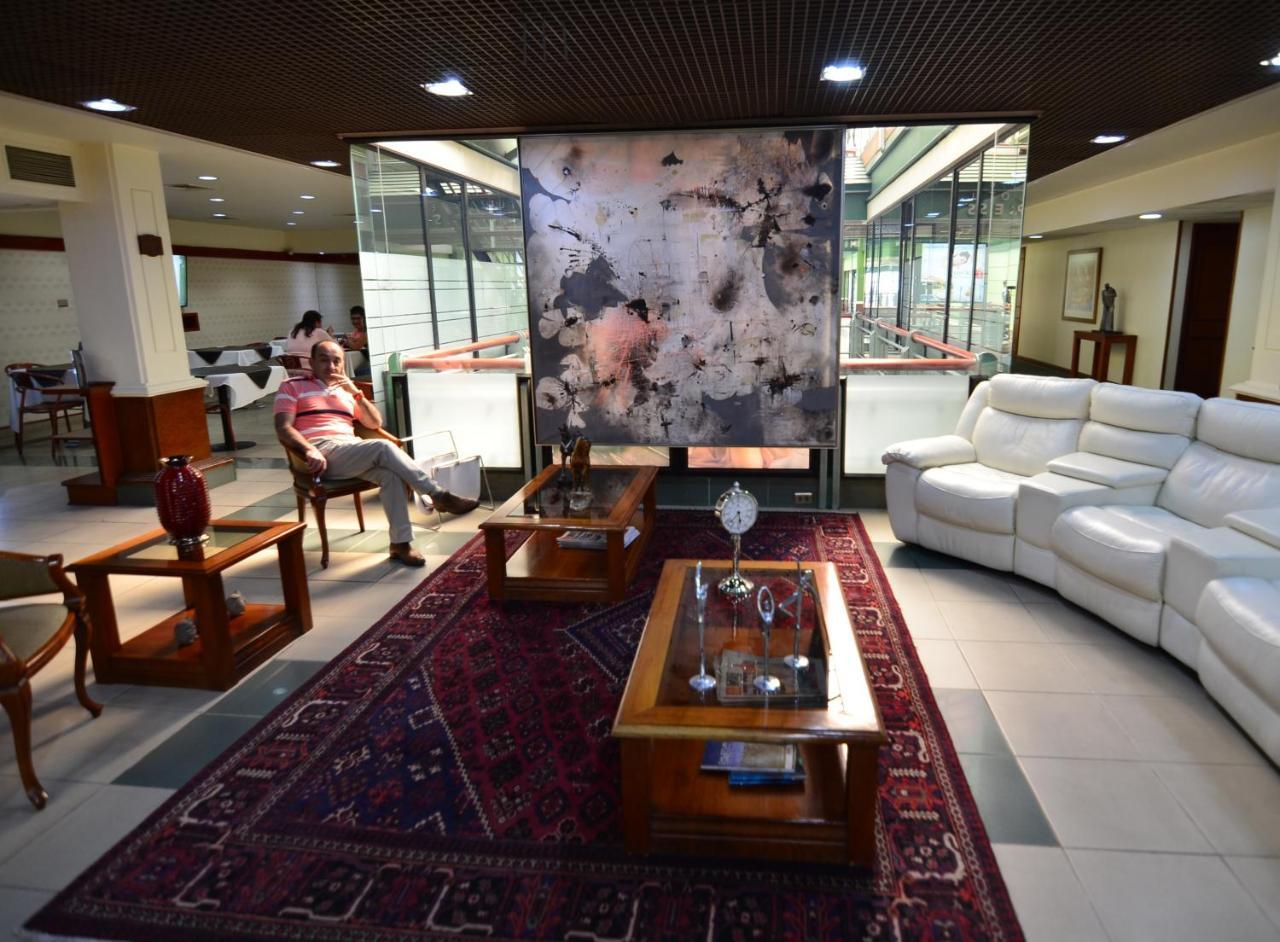 Tur Hotel Santiago Eksteriør bilde