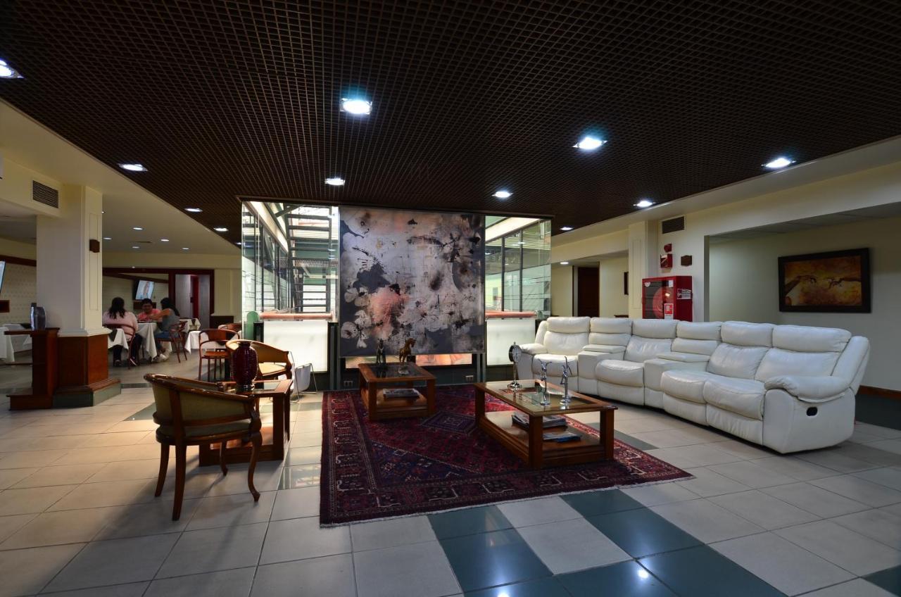 Tur Hotel Santiago Eksteriør bilde